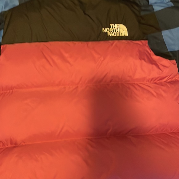 Authentic North face Vest - Picture 3 of 5